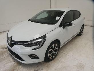 Renault Clio  picture 3