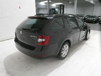 Skoda Octavia AMBITION picture 6