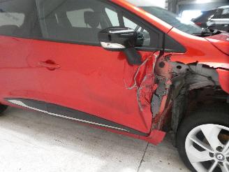 Renault Clio IV GRANDTOUR LI picture 12