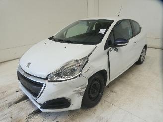 Peugeot 208 LIKE picture 3