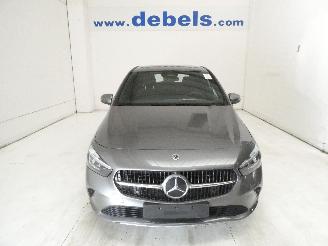 Vaurioauto  passenger cars Mercedes B-klasse  2024/10
