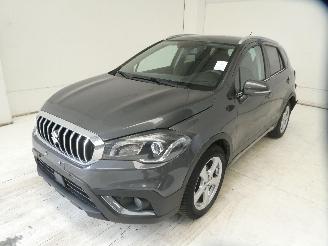 Suzuki SX4 S-CROSS picture 3