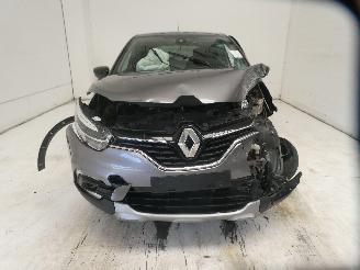 Renault Captur INTENS picture 2