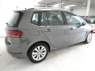 Volkswagen Golf SPORTSVAN COMFO picture 6