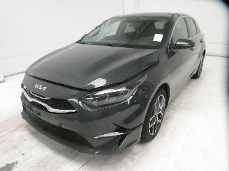Kia Cee d PULSE 1.6 CRDI ISG picture 4