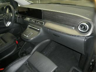 Mercedes V-klasse 2.  250 D picture 12