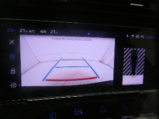 Peugeot 308 III ALLURE picture 17