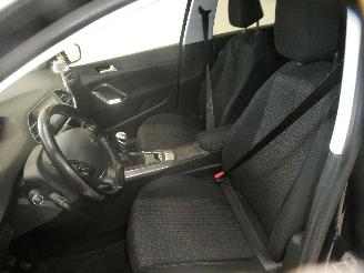 Peugeot 308 II STYLE picture 17