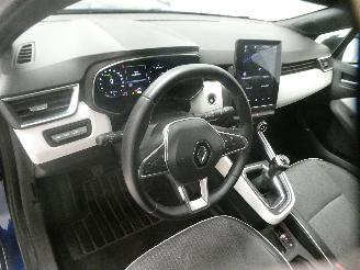 Renault Clio V TECHNO picture 18