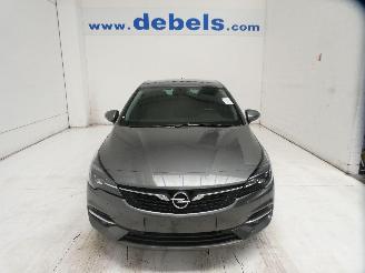 Coche accidentado Opel Astra 1.5D BUSINESS 2020/7