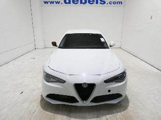 Schadeauto Alfa Romeo Giulia 2.2D SUPER 2018/7