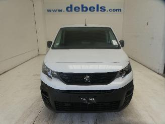 Voiture accidenté Peugeot Partner 1.5D 2023/9