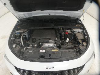 Peugeot 308 III ALLURE picture 23