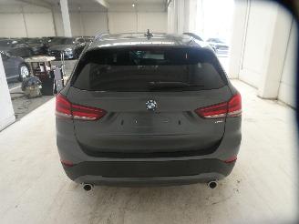 BMW X1 SDRIVE18D picture 12