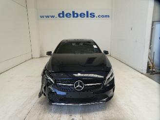 uszkodzony samochody osobowe Mercedes A-klasse  2017/4