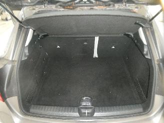 Mercedes GLA 180 picture 32