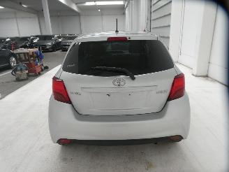 Toyota Yaris Y-OUNG picture 7