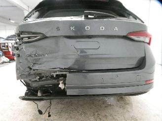 Skoda Octavia 1.0 AMBITION picture 11