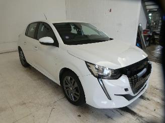 Peugeot 208 ACTIVE PACK 1.2 PURE picture 12
