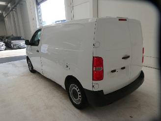 Toyota ProAce 1.5D picture 9