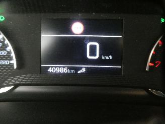 Peugeot 208 ACTIVE BACK picture 15