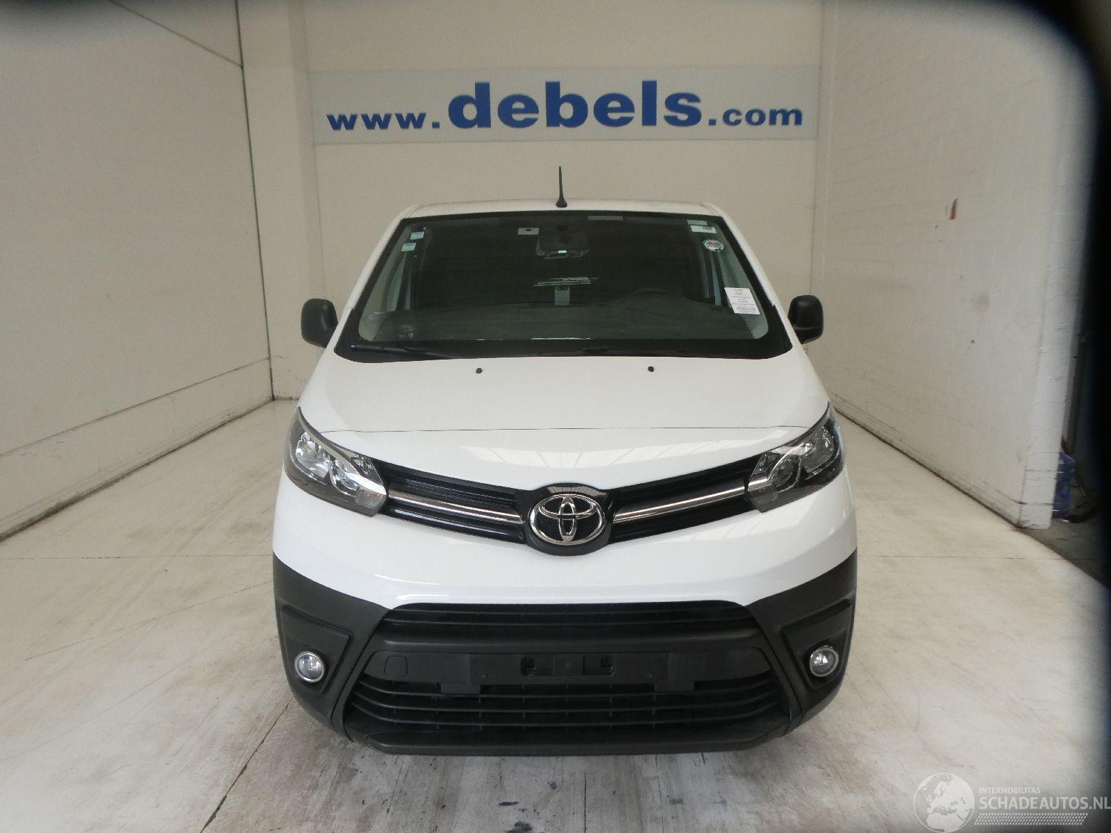 Toyota ProAce 1.5D MWB ACTIVE