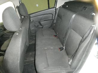 Dacia Logan  picture 18
