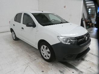 Dacia Logan  picture 12