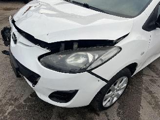 Mazda 2 1.4 B picture 22