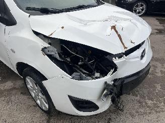 Mazda 2 1.4 B picture 11