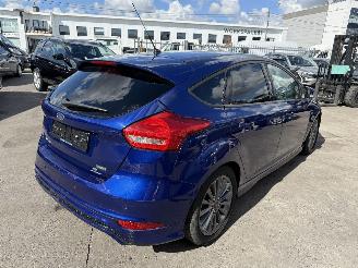 Ford Focus ST-LINE picture 5