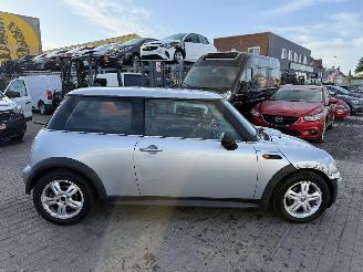 Mini One  picture 2