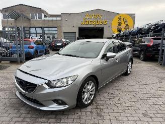 Auto incidentate Mazda 6 2.2 D SKYACTIVE 2015/3
