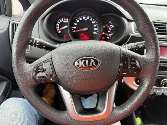 Kia Rio 1.2I EASY picture 24