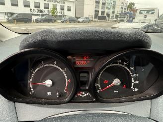 Ford Fiesta 1.4I picture 23