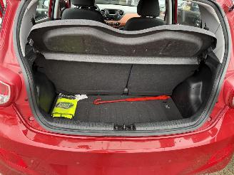 Hyundai I-10 1.0I POP picture 19