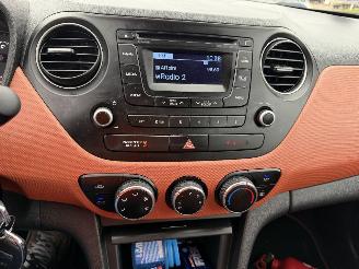 Hyundai I-10 1.0I POP picture 15