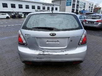 Kia Rio 1.4I EASY picture 9