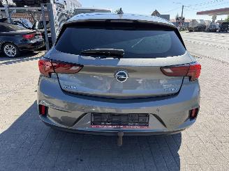 Opel Astra OPC LINE picture 11