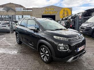 Vaurioauto  passenger cars Citroën C3 AIRCROSS 1.2 SHINE 2019/6