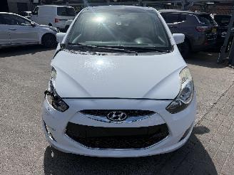 Hyundai Ix20 1.4 BLUE DRIVE picture 2