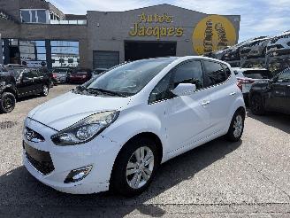 Schadeauto Hyundai Ix20 1.4 BLUE DRIVE 2011/5