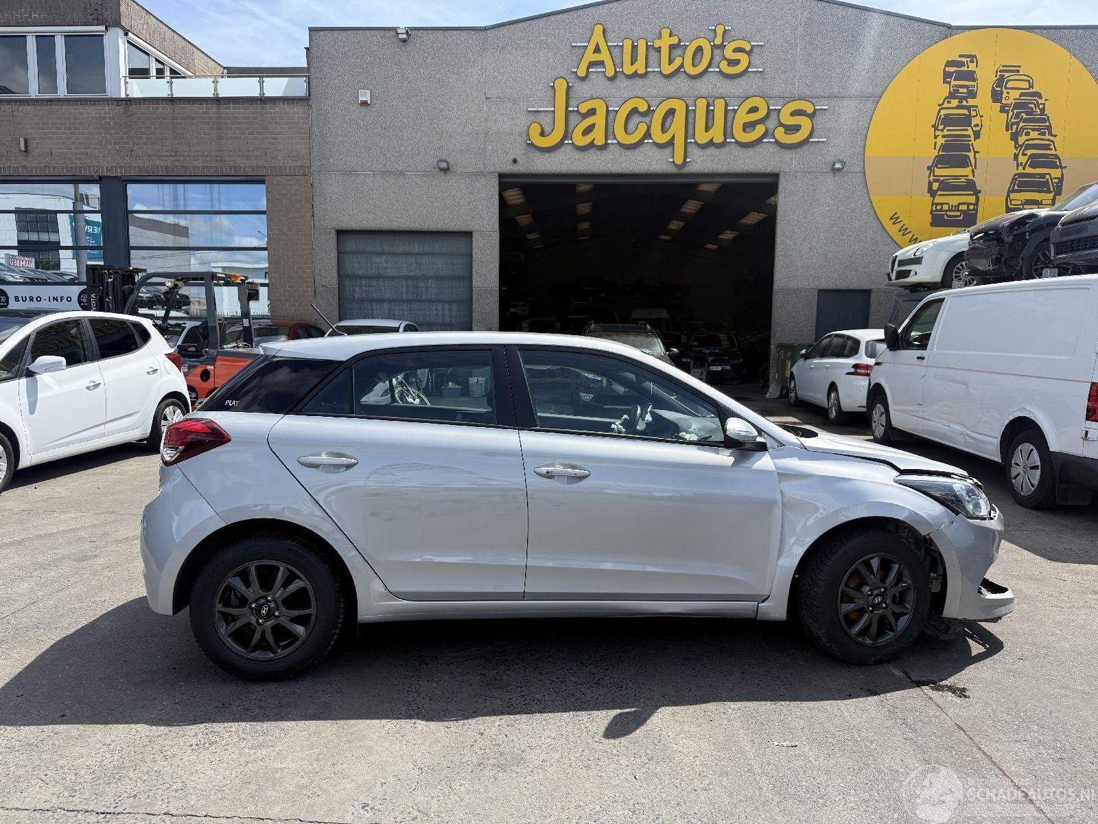 Hyundai I-20 1.2I PLAY