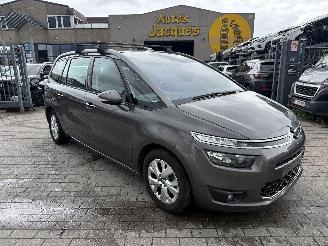 Damaged car Citroën C4-picasso 1.2 INTENS / 7SEAT 2015/9