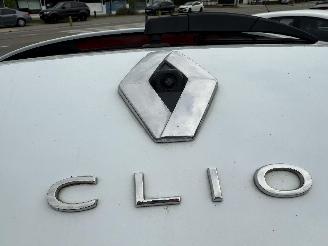 Renault Clio PAS POUR LA FRANCE picture 23