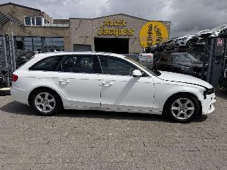 Schadeauto Audi A4 Avant 2.0 TDI 2011/6