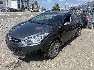 Hyundai I-40 1.7 CRDI STYLE picture 4