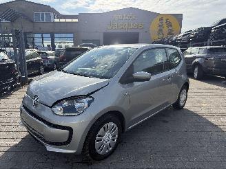 Damaged car Volkswagen Up! 1.0 MOVE 2016/2