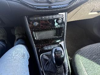 Opel Astra 1.2 B picture 24