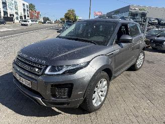 Land Rover Range Rover EVOQUE 2.0 SE picture 7